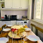 Apartman Universo *