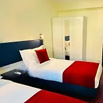 Universo Apartman *