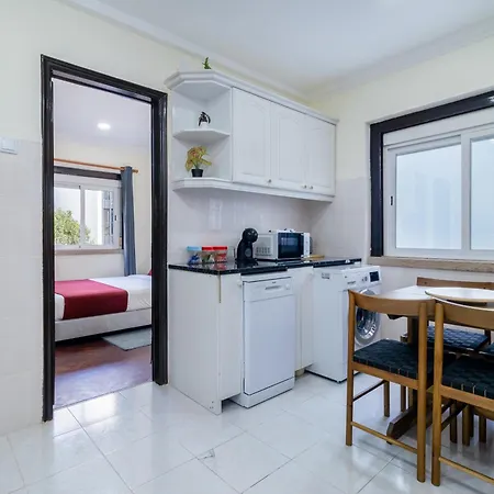 Universo * Лиссабон